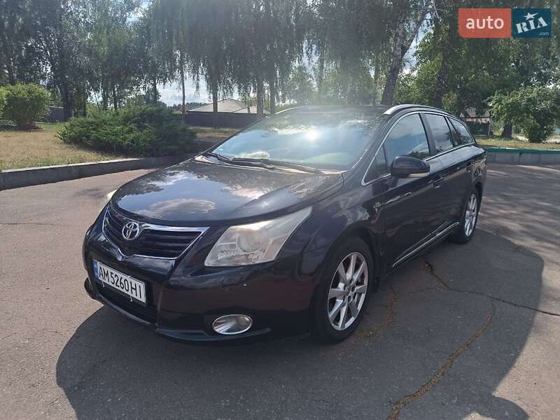 2011 toyota avensis
