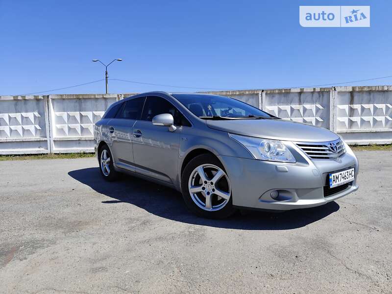 2009 toyota avensis