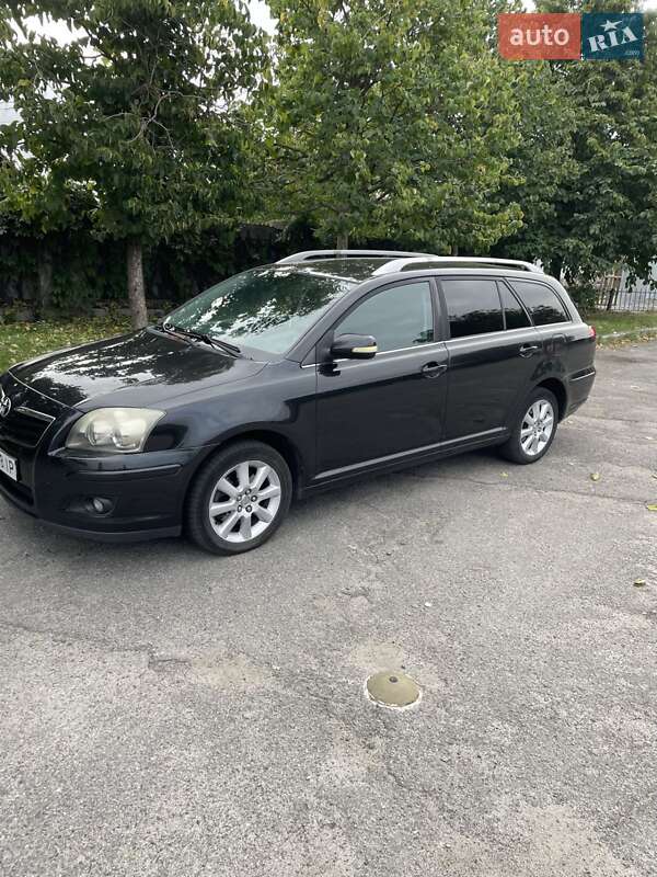2007 toyota avensis