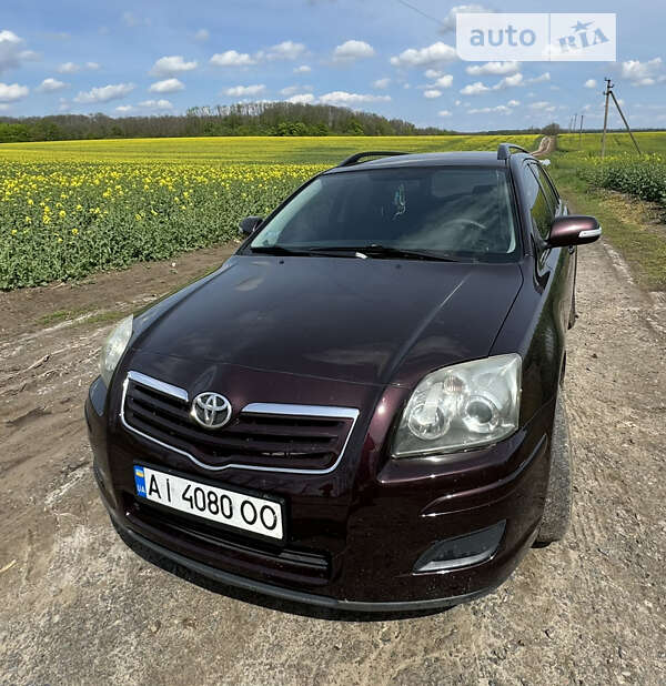 2007 toyota avensis
