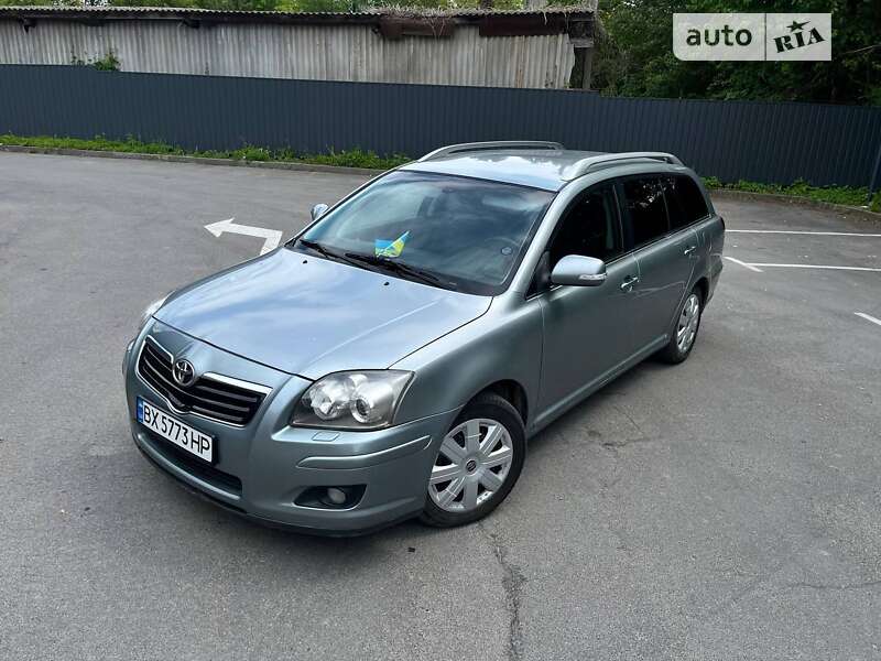 2007 toyota avensis