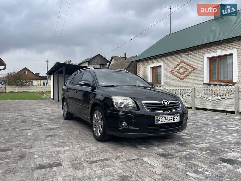 2007 toyota avensis