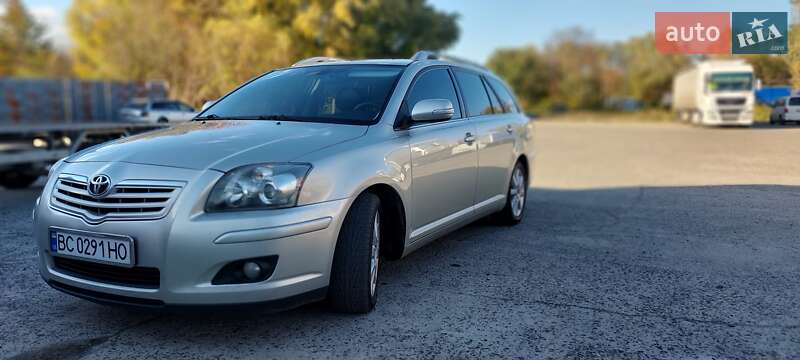 2007 toyota avensis