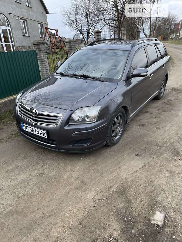 2007 toyota avensis
