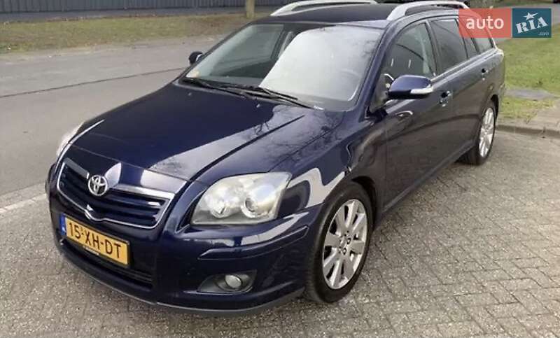 2007 toyota avensis