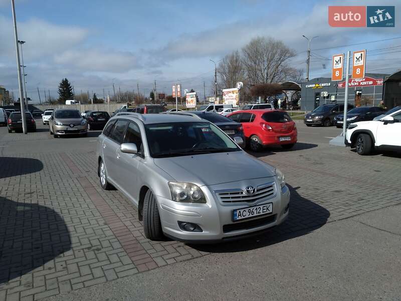 2007 toyota avensis