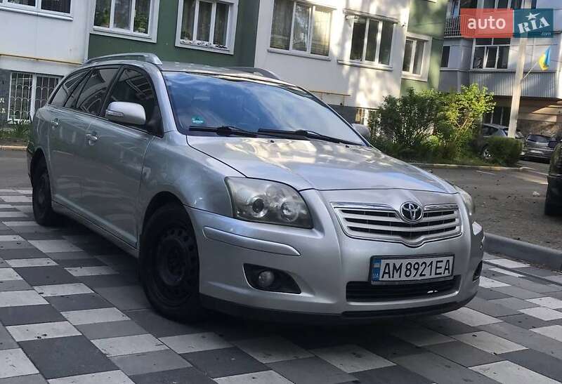 2007 toyota avensis