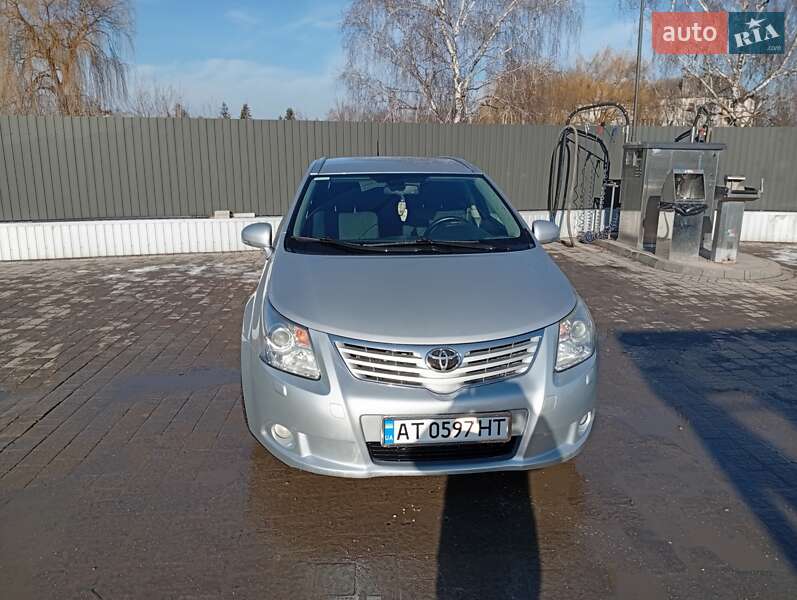 2009 toyota avensis