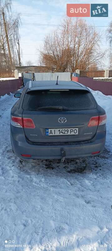 2009 toyota avensis