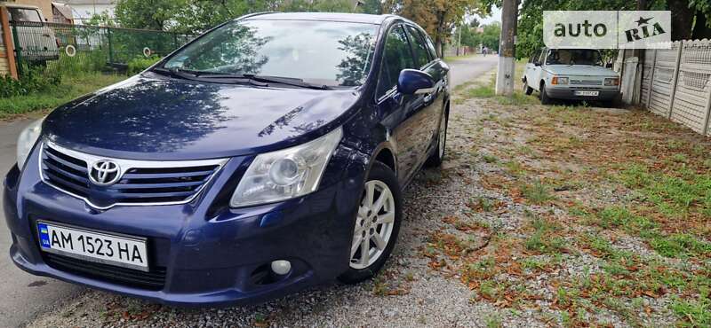 2009 toyota avensis