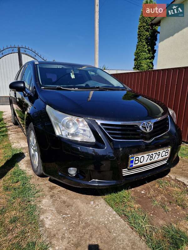 2009 toyota avensis