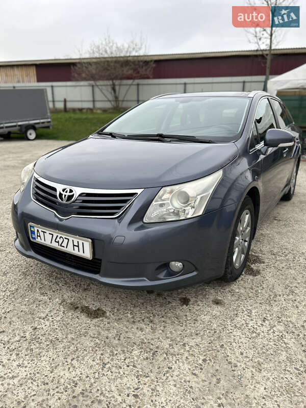 2009 toyota avensis
