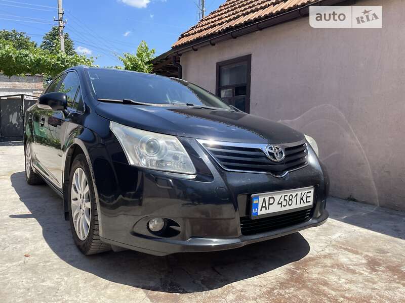 2009 toyota avensis