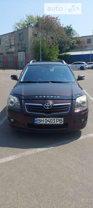 2007 toyota avensis