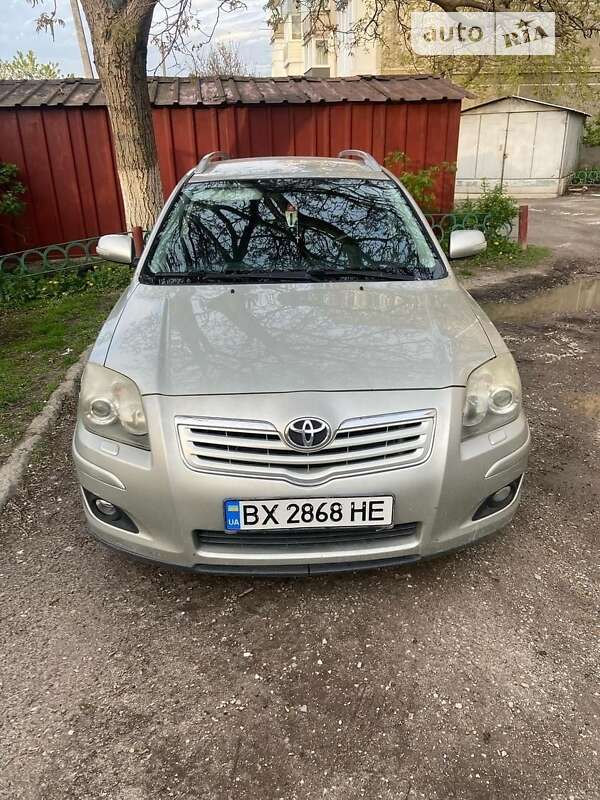 2007 toyota avensis