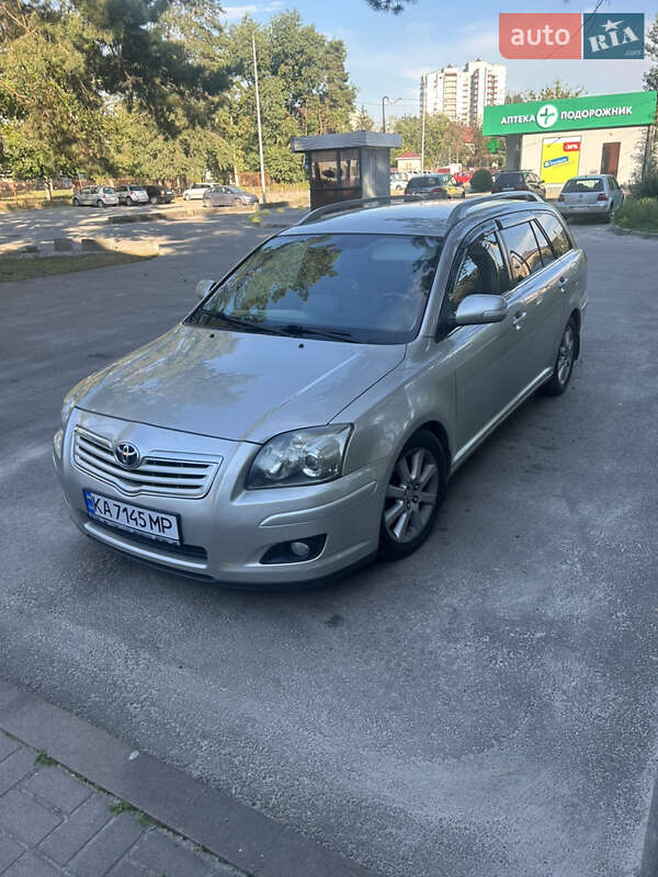 2006 toyota avensis