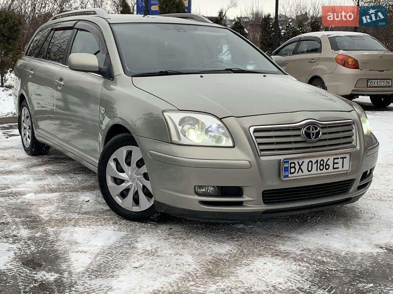 2006 toyota avensis