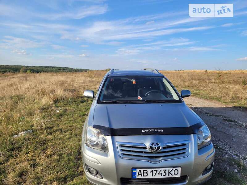 2007 toyota avensis