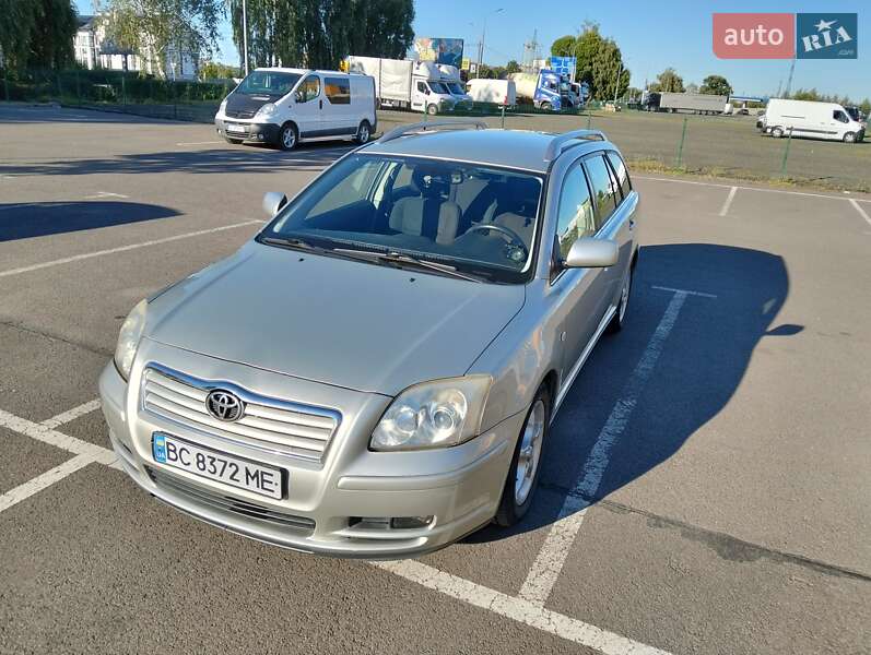 2006 toyota avensis