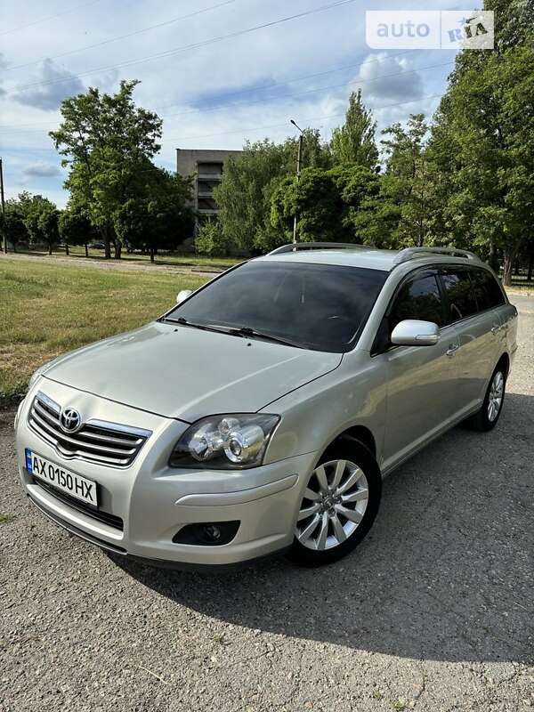 2007 toyota avensis