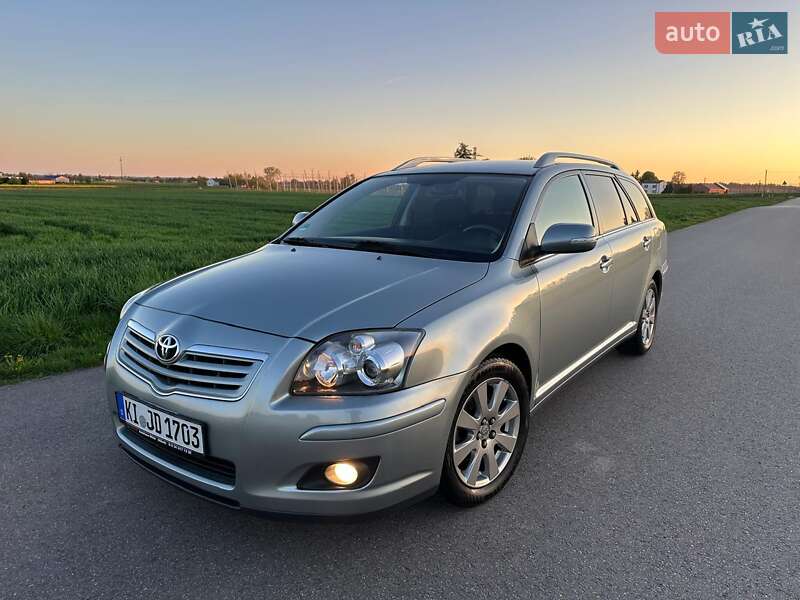 2007 toyota avensis