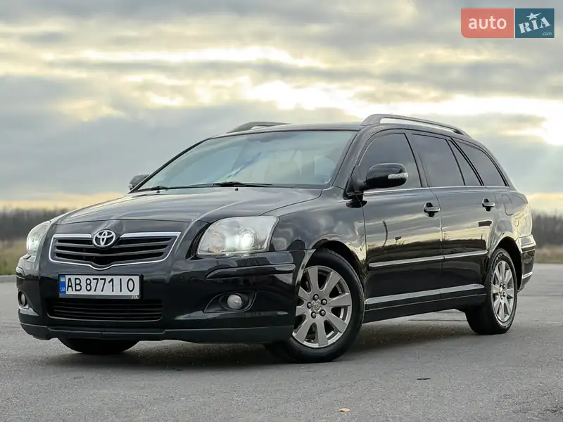 2008 toyota avensis