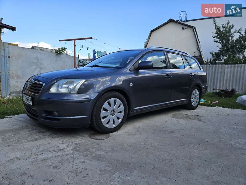 2006 toyota avensis