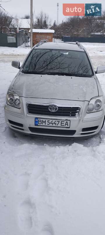 2003 toyota avensis