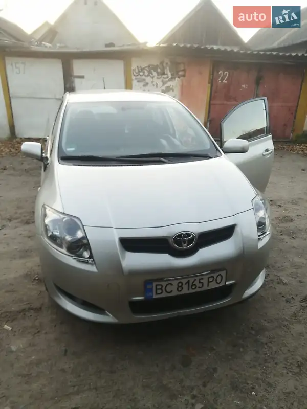 2007 toyota auris
