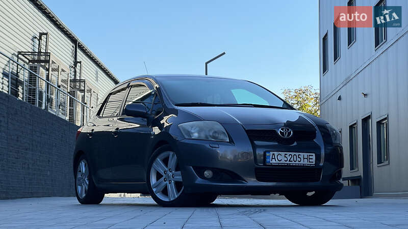 2007 toyota auris