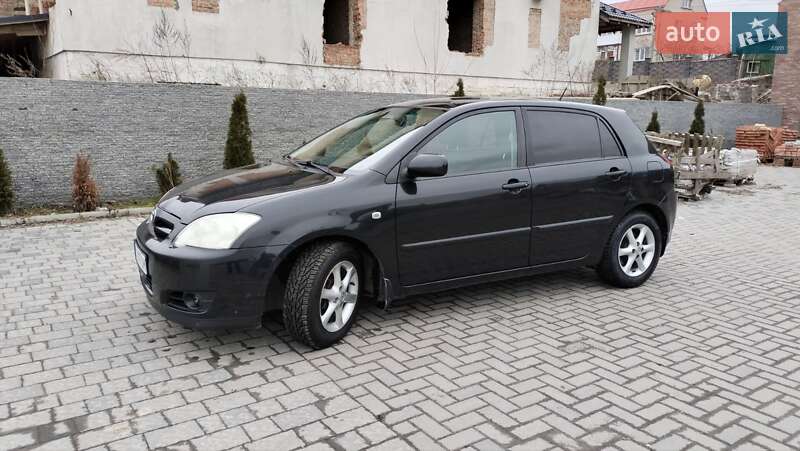 2004 toyota corolla