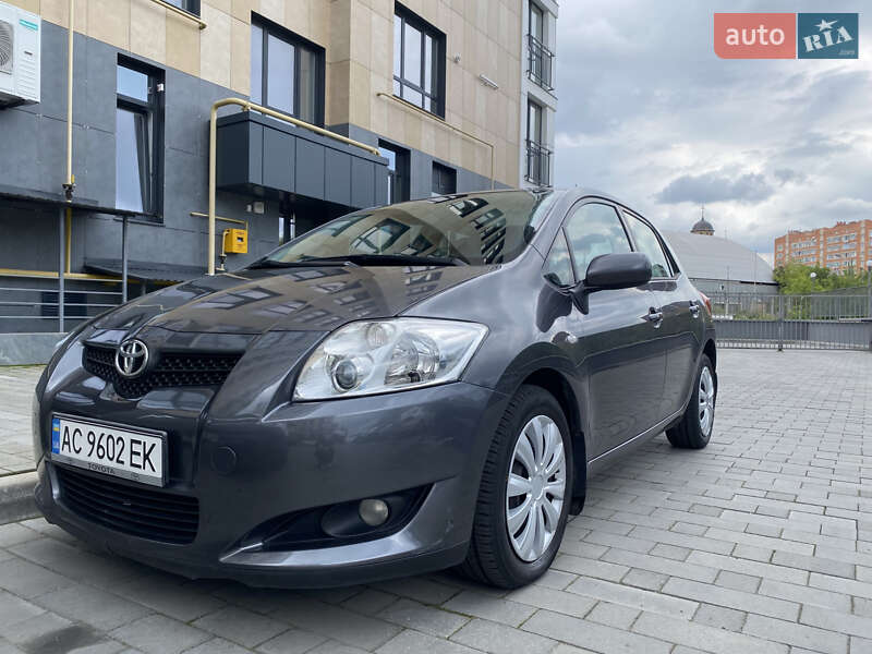 2007 toyota auris