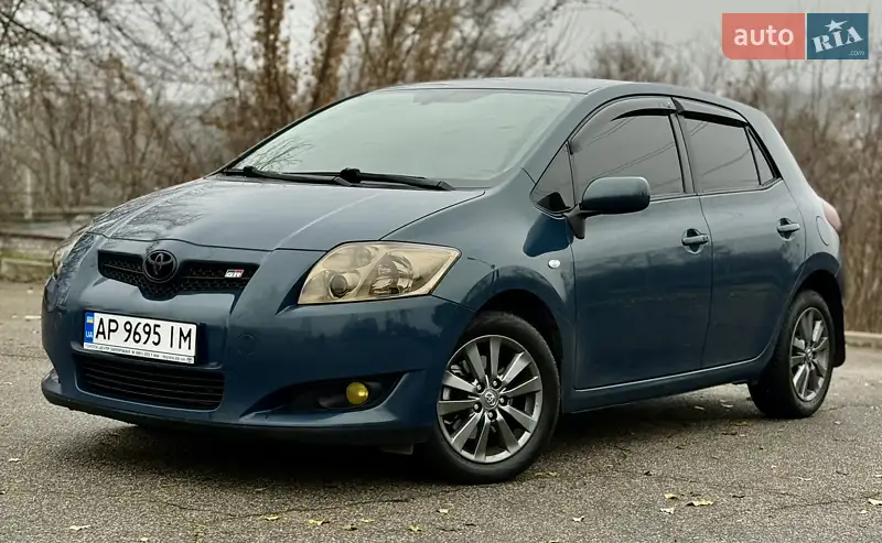 2008 toyota auris