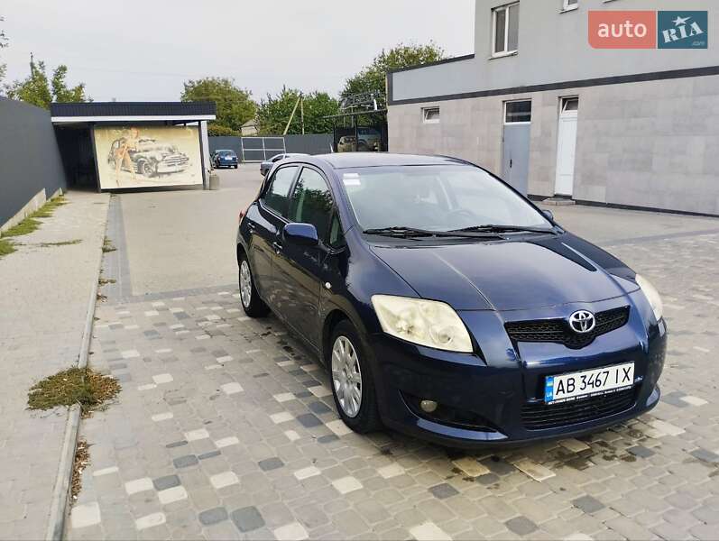 2007 toyota auris