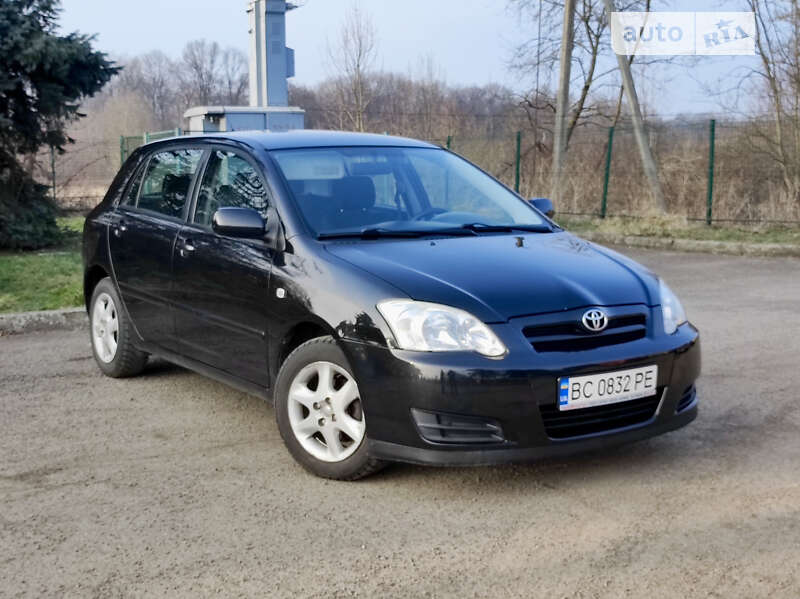 2005 toyota corolla