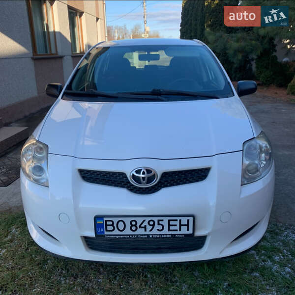 2007 toyota auris