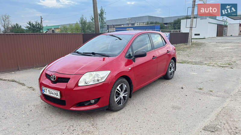 2009 toyota auris