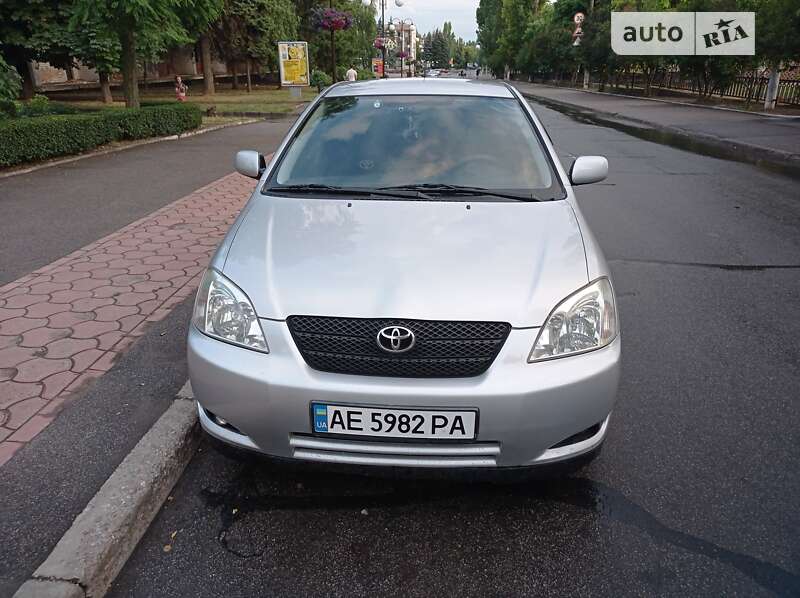 2003 toyota corolla