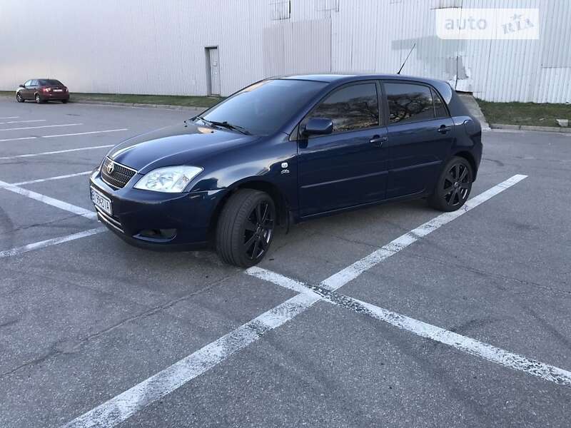 2002 toyota corolla