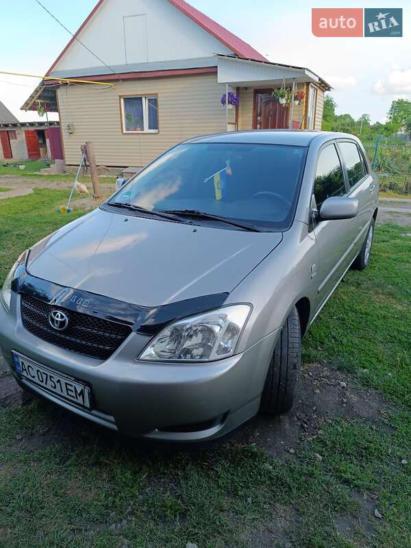 2003 toyota corolla
