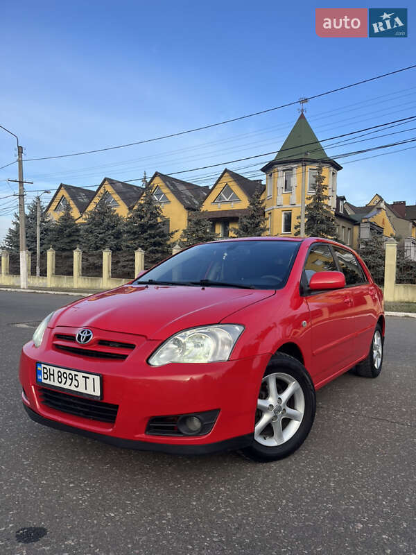 2005 toyota corolla