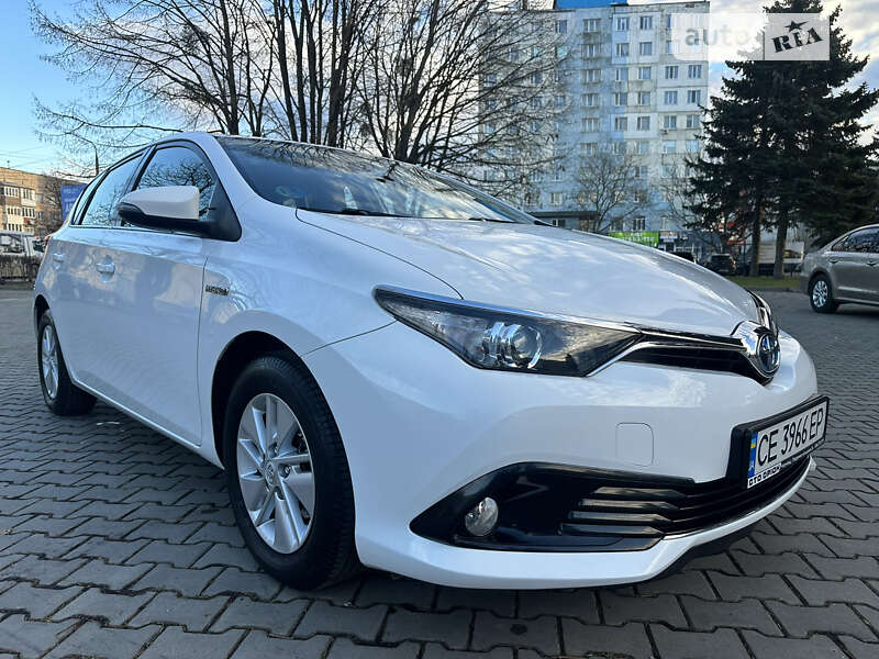 2018 toyota auris
