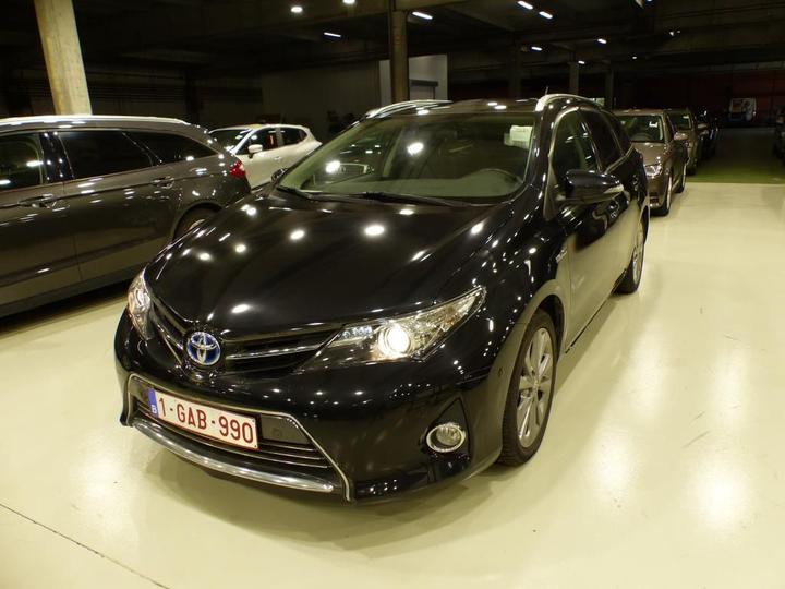 2013 toyota auris