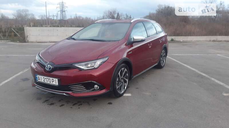 2018 toyota auris