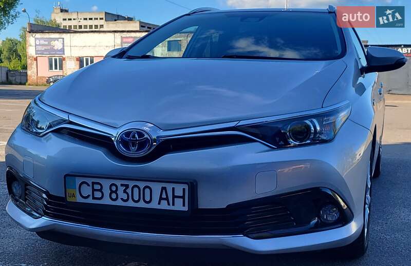 2018 toyota auris