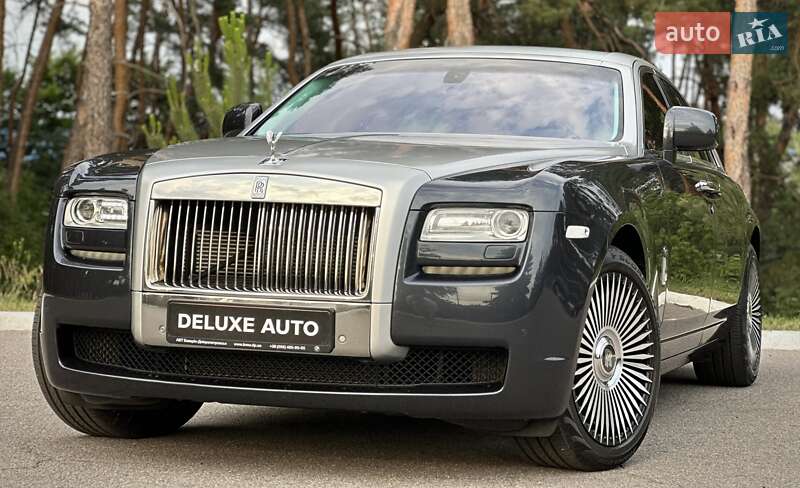 2011 rolls-royce ghost