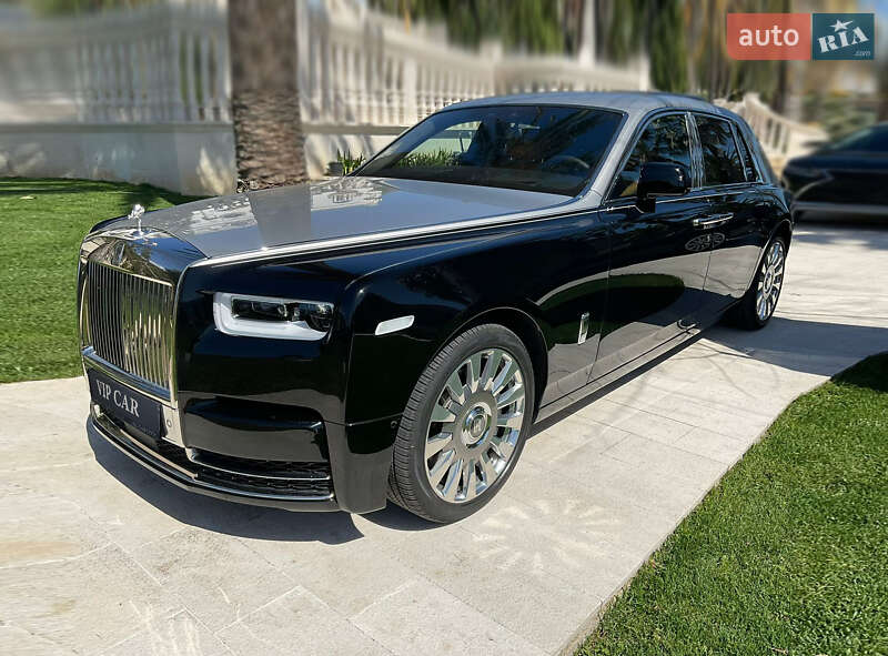 2021 rolls-royce phantom
