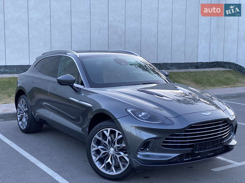 2021 aston-martin dbx