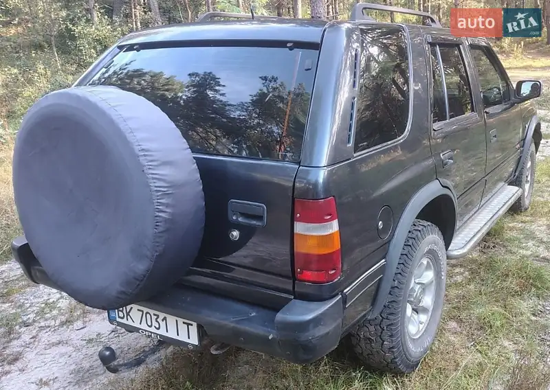 1992 opel frontera