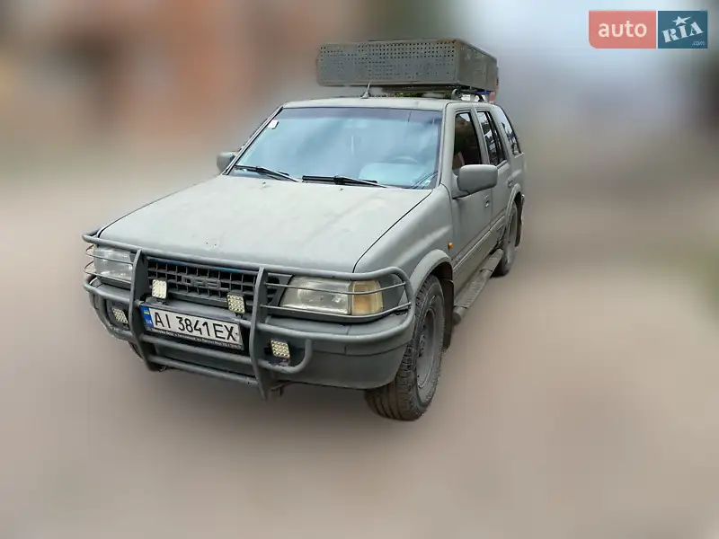 1992 opel frontera